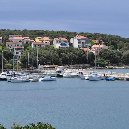Apartments By The Sea Pula Buitenkant foto