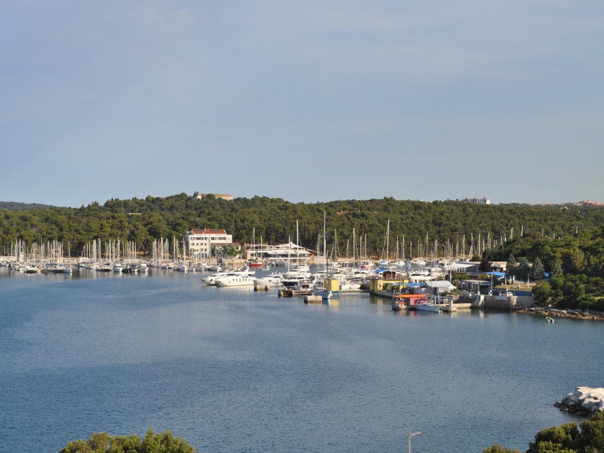 Apartments By The Sea Pula Kamer foto